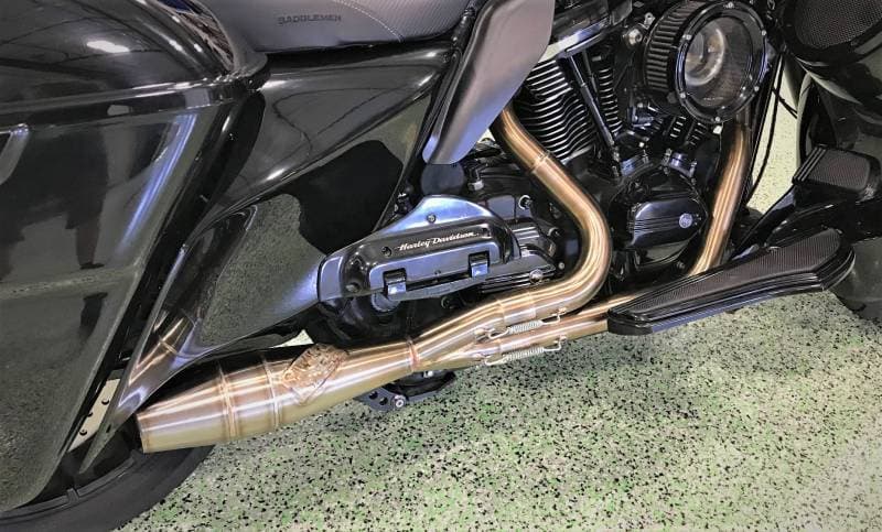 Sawicki Shorty 2 Into 1 Exhaust M8 Touring FLH